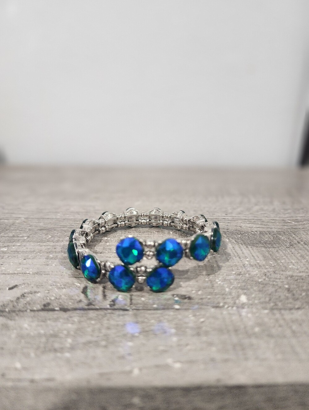 Silver Stretch Bracelet with Mermaid Blue Faceted Stones - Picture 2 of 5